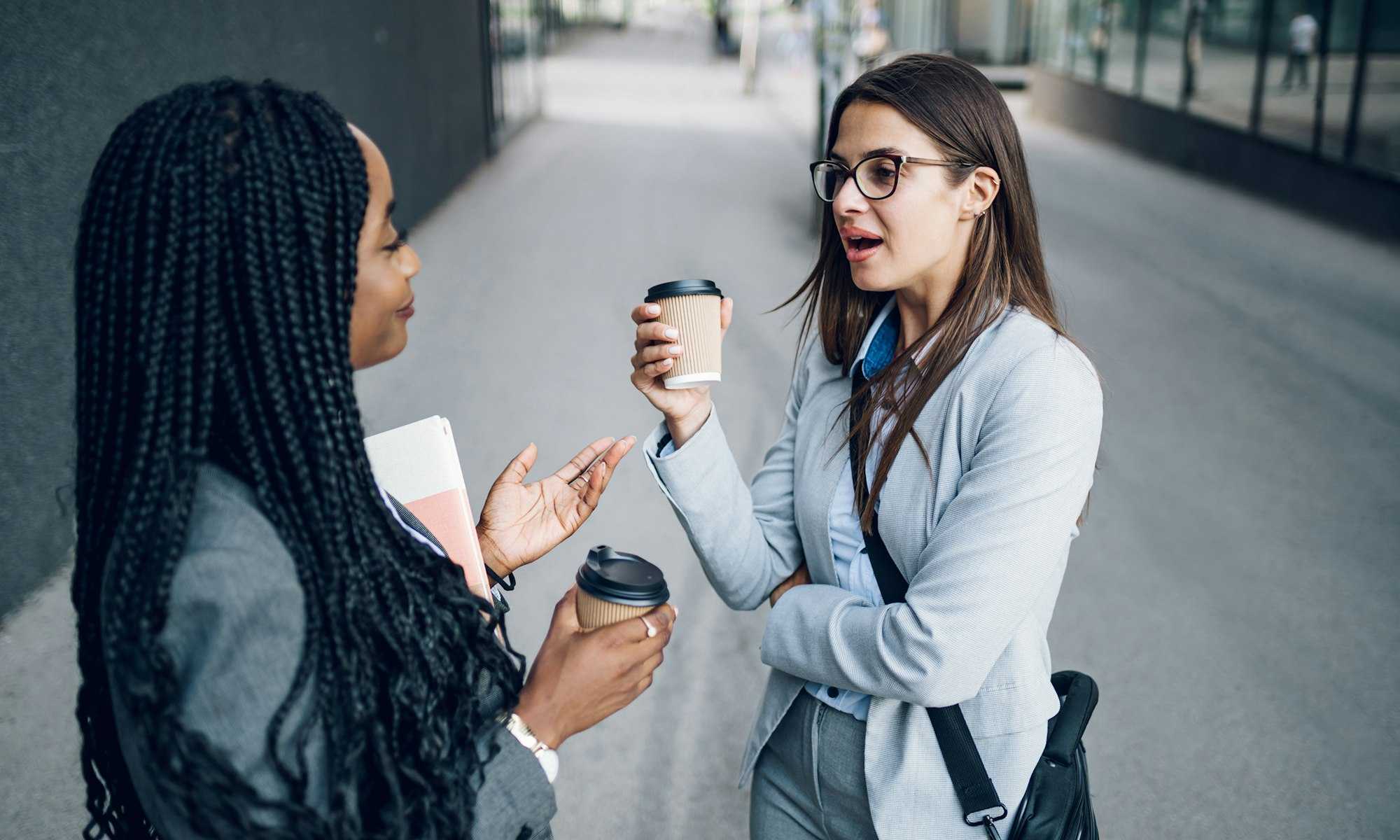 Culture at work - women chatting